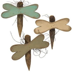 Wooden Dragonfly, Dragonfly Crafts, Summer Pallet, Laser Creations, Woodcarving Ideas, Farm Core, Spring Wood Crafts, Dragon Fly Craft, Primitive Wood Crafts