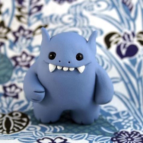 Clay Monster, Clay Monsters, Monster Ideas, ดินปั้น Polymer Clay, Polymer Clay Figures, Clay Diy Projects, Tanah Liat, Polymer Clay Animals, Polymer Crafts