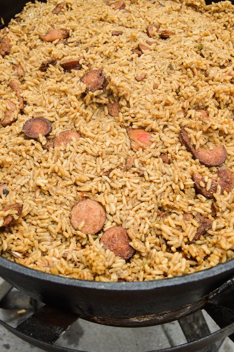 Brown Jambalaya Recipe, Pork Jambalaya Recipe, Chicken And Sausage Jambalaya Recipe, Jambalaya Recipe Crockpot, Chicken Jambalaya Recipe, Cajun Chicken And Sausage, Sausage Jambalaya Recipe, Chicken Jambalaya, Cajun Jambalaya