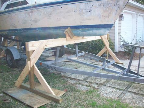 How to lift boat off of trailer | Sailboat Owners Forums Boat Stands Diy, Sailboat Photos, Boat Lift Dock, Aluminum Boat Trailers, Boat Trailer Lights, Catalina 22, Sailboat Trailer, Sailboat Restoration, Boat Diy