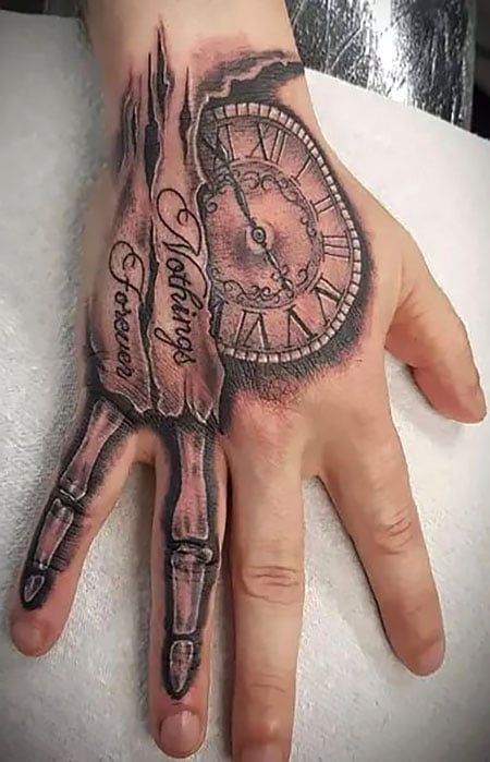 Hand Clock Tattoo, New School Flash, Time Clock Tattoo, Steampunk Tattoo Design, Clock Tattoos, Hand Clock, Cool Half Sleeve Tattoos, The Trend Spotter, Chain Tattoo