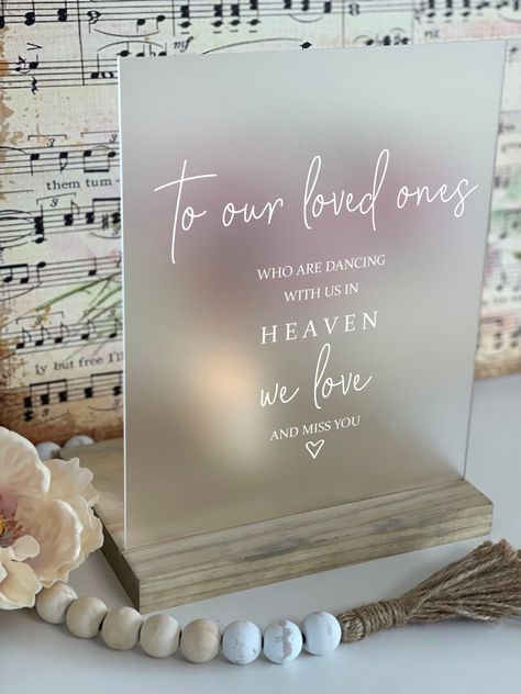 Heaven Wedding, Memory Table Wedding, Memorial Wedding, Wedding Memorial Sign, Memory Table, Cricut Wedding, Memorial Signs, Fabulous Wedding, Future Wedding Plans