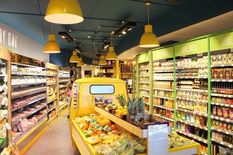 Luxury Convenience Store, Supermarket Design Interior, Convenient Store, Retail Branding, Organic Store, Small Market, Grocery Market, Grocery Store Design, Food Retail