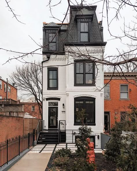 dccitygirl 📍Washington DC on Instagram: "Skinny house, but what got me was the red Venus statue. Happy Thursday!" City House Exterior, Town House Exterior, Washington Dc Houses, Venus Statue, Stephanie Mills, Red Brick House Exterior, Cute City, Townhouse Exterior, Narrow Lot House