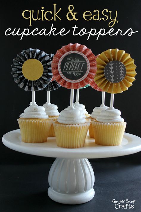 quick & easy cupcake toppers at GingerSnapCrafts.com Free Printable Gift Tags Birthday, Diy Cupcake Toppers, Birthday Gift Tags Printable, Paper Wreaths, Diy Cupcake, Fancy Cupcakes, Sweet Foods, Cupcake Decor, Ideas Cumpleaños