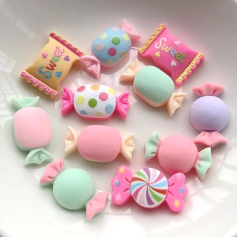 Candy Diy Decorations, Kawaii Candy, Clay Candy, Cottagecore Dark Academia, Cottagecore Dark, Girl Grunge, Pastel Candy, Food Diy, Cute Polymer Clay