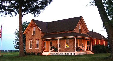 veneklasen brick homes | Veneklasen Brick - Fillmore Township - 7/21/09 Brick Farmhouse Plans, Old Brick Farmhouse, Red Brick Farmhouse, Old Brick House, Red Brick Exteriors, Arch Inspiration, Brick Farmhouse, Dutch Colonial Homes, Brick Homes