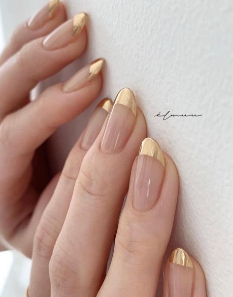 25 Gold Nails That Add Elegance To Your Look Gold Nail Designs, Smink Inspiration, Nagel Inspo, Manicure Y Pedicure, Elegant Nails, Minimalist Nails, Chic Nails, Gold Nails, Wedding Nails