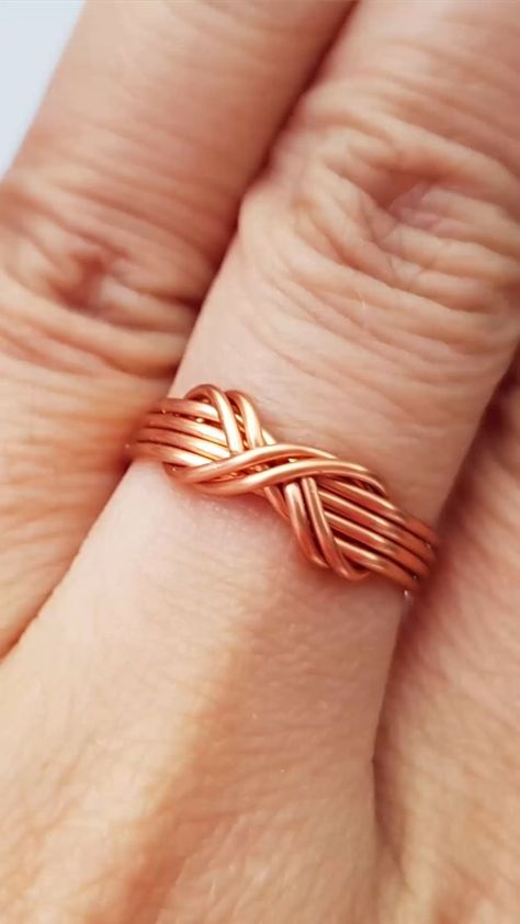 Lan Anh Handmade | How to make Infinity rings - handmade wire jewelry #diy #shortsvideo #trending #making | Instagram Diy Copper Ring, Wire Jewelry Diy, Wire Wrapped Jewelry Rings, Trending Rings, Diy Wire Jewelry Rings, Infinity Rings, Wire Ideas, Diy Jewelry Making Tutorials, Wire Jewelry Rings