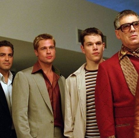 Ocean's Eleven (2001) Ocean's Eleven, Ocean’s Eleven, 9 Movie, Oceans Eleven, Oceans 11, 90s Actors, I Love Cinema, Classic Television, Ensemble Cast