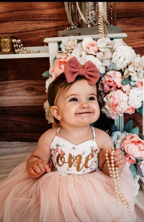 First Birthday Dress For Baby Girl, First Birthday Girl Dress, First Birthday Girl Outfit, Baby Girl First Birthday Outfit, Tutu Rosa, Girl First Birthday Outfit, Girl Birthday Outfit, Tutu En Tulle