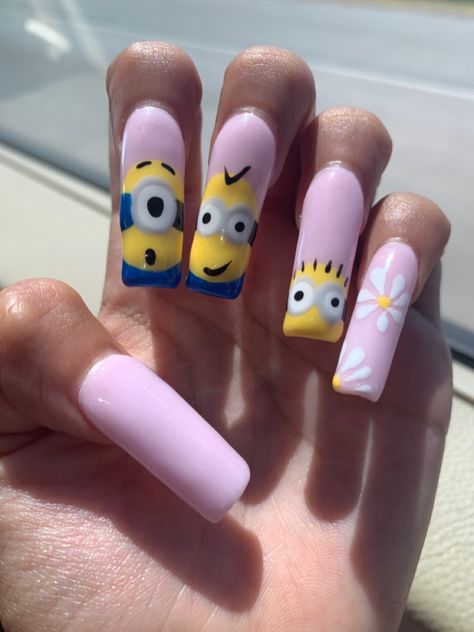 Minion Acrylic Nails, Despicable Me Nails, Minion Nails Acrylic, Goofy Nails, Minions Nails, Minion Nail Art, Minion Nails, Minion Halloween, Cute Minions