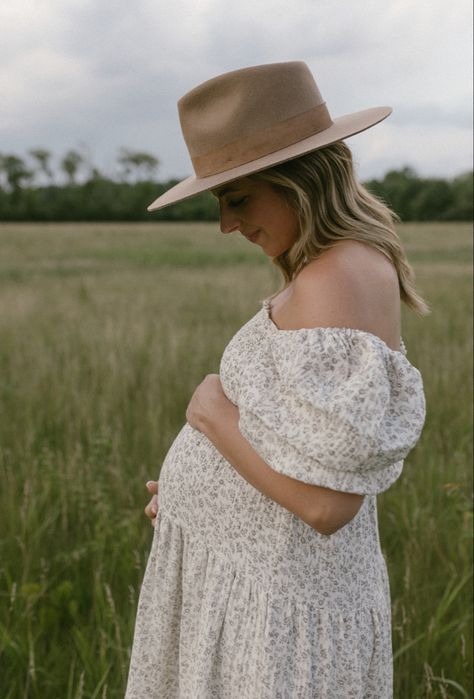 Nothing Fits But Maternity Dress, Maternity Dress Amazon, Amazon Maternity Photoshoot Dresses, Amazon Maternity Dresses, Photoshoot Flowy Dress, Flowy Maternity Dress, Maternity Photo Dresses, Maternity Photoshoot Dress, Maternity Long Dress