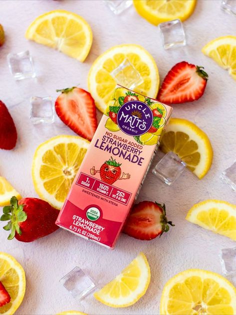 No Sugar Added Strawberry Lemonade Juice box laying amongst strawberries and lemons. Healthy Beach Snacks, Lemonade Juice, Organic Lemonade, Fruit Sugar, Revenge Body, Kids Juice, Kids Watch, Vitamins C, Healthy Shakes