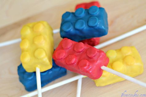 Lego ideas Lego Cake Pops, Lego Themed Party, Lego Cake, Lego Birthday Party, Lego Craft, Cake Bites, Lego Birthday, Lego Party, Cake Balls