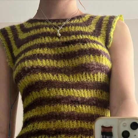 ॐ Eloise Clarkson on Instagram: "STRIPES WILL NEVER ESCAPE ME!!!!!! Hand knit dress wip that I’ve been working on for four days & probably another 4 to go considering I’m halfway done! ⁣ ⁣ Knit with a hand-dyed blend of baby suri alpaca and mulberry silk from @bellicayarns ⁣ With each new garment I make I learn more and more about my body and how to make clothes that fit it how I want. Working towards being, and finding my footing as a designer, I’ve found it so important to learn how differen Knitting Projects Clothes, Hand Knit Dress, Making My Own Clothes, Things To Knit, Knitted Dress Outfit, Knit Stripes, Hand Knitted Dress, Knitting Clothes, Hand Knit Sweater