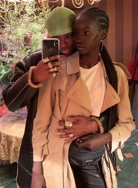 Anok Yai & boyfriend Alton Mason #AnokYai Maya Core, Alton Mason, Couple Vibes, Anok Yai, Cutest Couples, Black Love Couples, Black Couples Goals, The Love Club, Cute Couples Photos