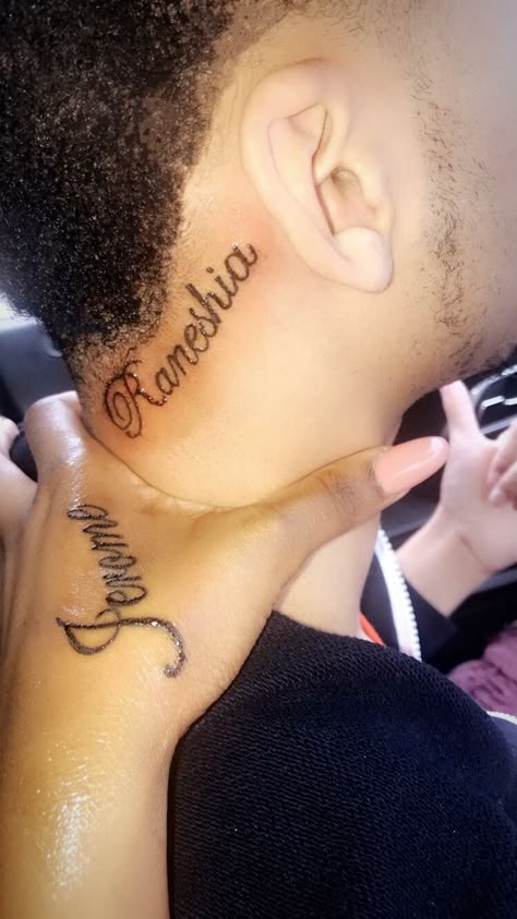 Pinterest @teethegeneral Couples Name Tattoos Ideas, Boyfriend Tattoos For Women, Boyfriend Name Tattoos For Women, Boyfriends Name Tattoo, Boyfriends Name Tattoo Ideas, Boyfriend Tattoo Ideas Names, Boyfriend Tattoo Ideas, Name Tattoos On Neck, Couple Name Tattoos