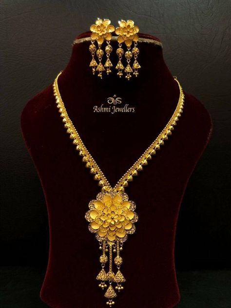 Wedding Necklace Designs, Fashion Jewelry Necklaces Gold, Wedding Jewelry Sets Bridal Jewellery, Gold Jewels Design, Neck Pieces Jewelry, Antique Gold Jewelry Indian, Art Jewelry Design, Gold Bridal Jewellery Sets, Gold Jewelry Stores