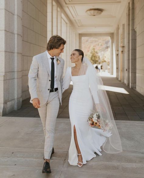 Mesh Sleeved Wedding Dress, Modest Timeless Wedding Dress, Pretty Modest Wedding Dresses, Wedding Dresses Long Sleeve Modest, Simple Long Sleeve Wedding Dresses, Winter Ranch Wedding, Modest Summer Wedding Dresses, Sleek Long Sleeve Wedding Dress, Simple Church Wedding Dress