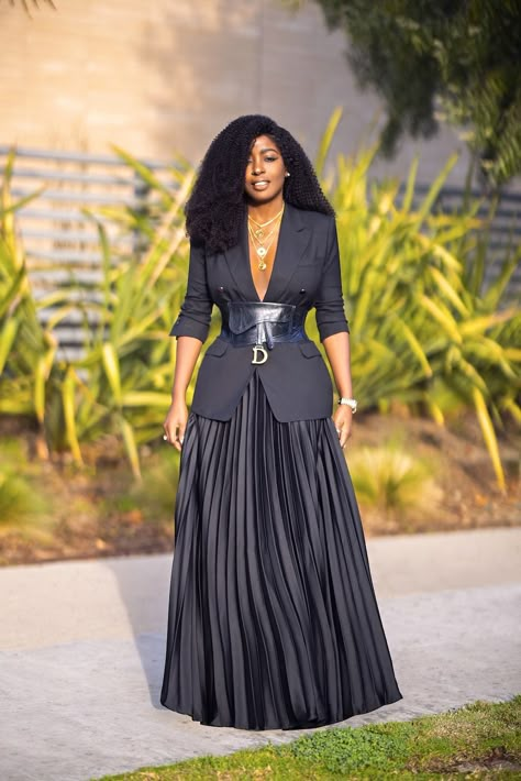 Ball Gown Skirt Outfit, Pleated Maxi Skirt Outfit, Maxi Skirt Outfit, Structured Blazer, Doll Blouse, Maxi Skirt Outfits, Pleated Maxi Skirt, Langer Rock, Classy Dress Outfits