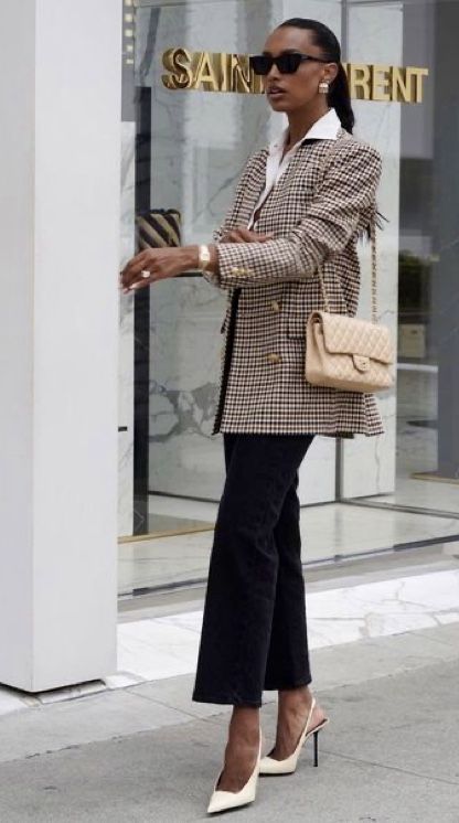 Lawyer Fashion Women, Power Dressing Women, Conservative Dresses, Conservative Fashion, Lawyer Fashion, Look Office, Style Casual Chic, Jasmine Tookes, Look Formal