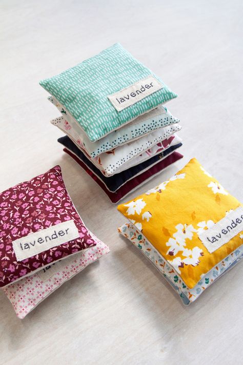 Peace, serenity and a bit of lavender! Add some tranquility to your sewing practice with these sweetly scented lavender pouches. In delicate florals from Mayfair by Amy Sinibaldi this quick and easy scrap buster project is sure to help you relax and unwind. Sewing Practice, Crafting Room, Lavender Crafts, Artisan Textiles, Lavender Pillows, Pouch Sewing, Scrap Busters, Textile Bag, Lavender Bags