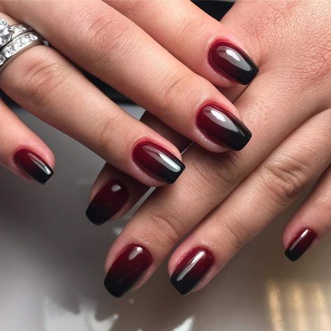 Red Black Tip Nails, Black And Garnet Nails, Dark Red And Black Nails Short, Moody Nails Grunge, Burgandy Ombré Nails, Black And Red Nails Short, Dark Red And Black Nails, Burgundy And Black Nails, Short Goth Nails