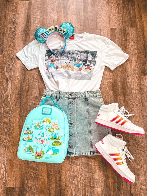 100 Outfit Ideas for Disneyland this Summer! Outfit Ideas For Disneyland, Bambi Shirt, Disney Trip Outfits, Disney Outfits Women, Clueless Fashion, Disney Themed Outfits, Cute Disney Outfits, Disney World Outfits, Disneyland Outfits