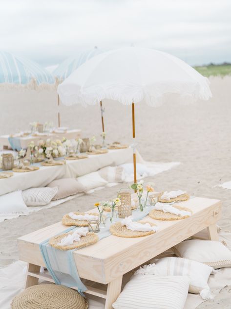 Our Boho Beach Baby Shower – laurenmariefair.com Beach Baby Shower Theme, Beach Baby Showers, Boho Birthday Party, Beach Dinner, Beach Birthday Party, Picnic Inspiration, Rustic Table Decor, Picnic Decorations, Picnic Birthday