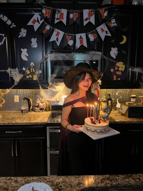 halloween themed birthday parties inspiration decorations 👻 purple black witch costume 🧙🏻‍♀️ Witch Aesthetic Party, Witchy Birthday Party Ideas, Witch Birthday Party Decorations, Witch Bday Party, Spooky Themed Birthday Party, Witch Birthday Party Ideas, Witch Themed Birthday Party, Witchy Party Ideas, 29th Birthday Ideas For Her Theme