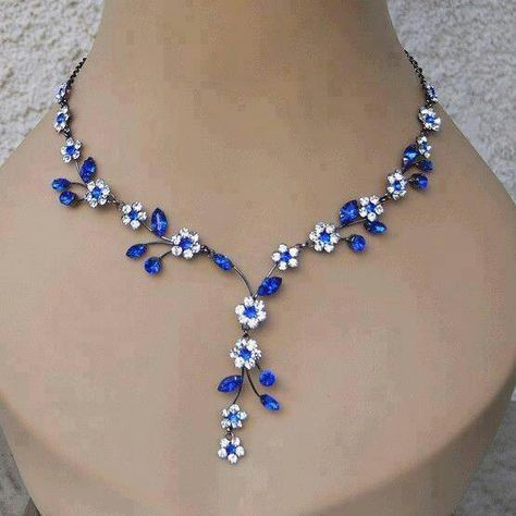 This is definitely something that I would love to have Royal Blue Jewelry, Rhinestone Jewelry Set, Fancy Necklace, Neck Jewellery, Gold Necklace Set, Fancy Jewelry, Blue Jewelry, Beauty And Fashion, Fantasy Jewelry