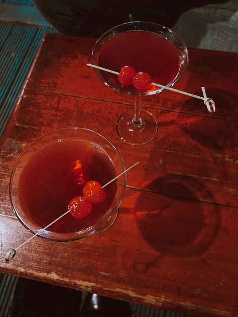 Cosmo Cocktail Aesthetic, Halloween Cocktail Aesthetic, Cherry Cocktail Aesthetic, Red 1920s Aesthetic, Red Cocktails Aesthetic, Red Drinks Aesthetic, Red Cocktail Aesthetic, Moody Party Aesthetic, Cocktail Aesthetic Party