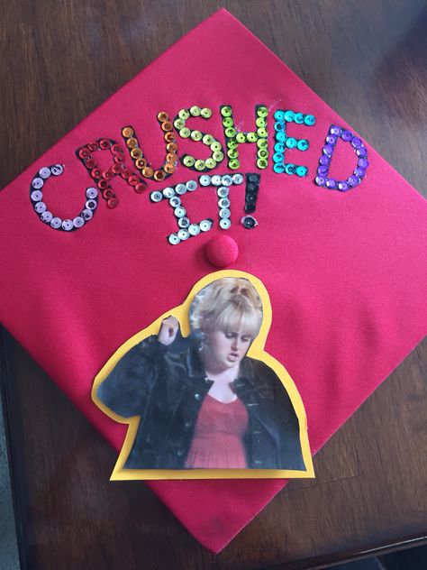 Sharply Evans Graduation Cap, Graduation Cap Designs Hannah Montana, Glee Graduation Cap Ideas, Justin Bieber Graduation Cap, Pitch Perfect Graduation Cap, Grad Cap Hacks, Highschool Cap Ideas, Grad Cap Designs Funny, Tv Show Graduation Cap