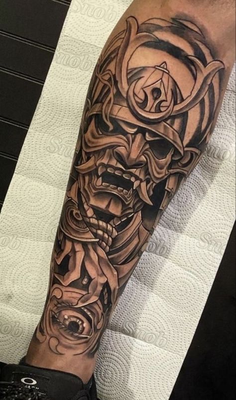 Chest Samurai Tattoo, Japanese Leg Tattoo Men, Samurai Forearm Tattoo, Samurai Leg Tattoo, Chinese Tattoo Men, Inside Forearm Tattoo Men Sleeve, Japon Tattoo, Samurai Tattoos, Half Sleeve Tattoos Sketches