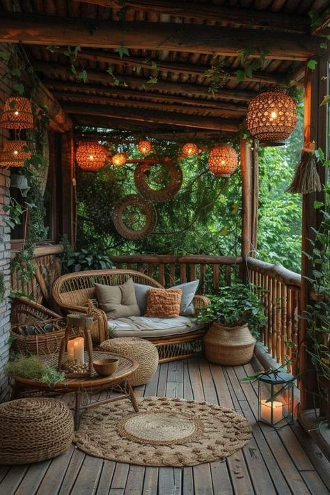 Boho Garden Furniture, Cozy Relaxing Room, Tulum Garden, Apartment Porch Ideas, Cozy Deck, Boho Balcony Ideas, Screened Porch Decorating, Boho Balcony, Black Cactus