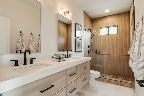 The Top 10 New Bathrooms Earthy Color Schemes, Wood Vanity, Earthy Colors, Trending Now, Bathrooms, Color Schemes, Top 10, The Top, Vanity