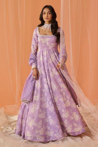 Lilac Anarkali, Floral Print Anarkali, Desi Dress, Printed Anarkali, Gown Party Wear, Cotton Anarkali, Lehenga Designs Simple, Anarkali Dress Pattern, Frock Fashion