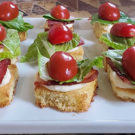 Bite sized BLT appetizer recipe Mini Blt Bites, Blt Bites Appetizers, Blt Appetizer, Mini Blt, Blt Bites, Layered Taco Salads, Party Dip Recipes, Awesome Appetizers, Delicious Dips