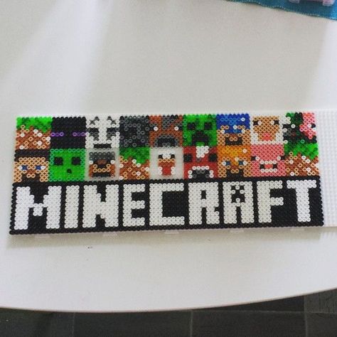 Hama Minecraft, Minecraft Beads, Minecraft Logo, Hama Beads Minecraft, Hama Beads Design, Ge Bort, Perler Bead Templates, Perler Crafts, Hama Bead