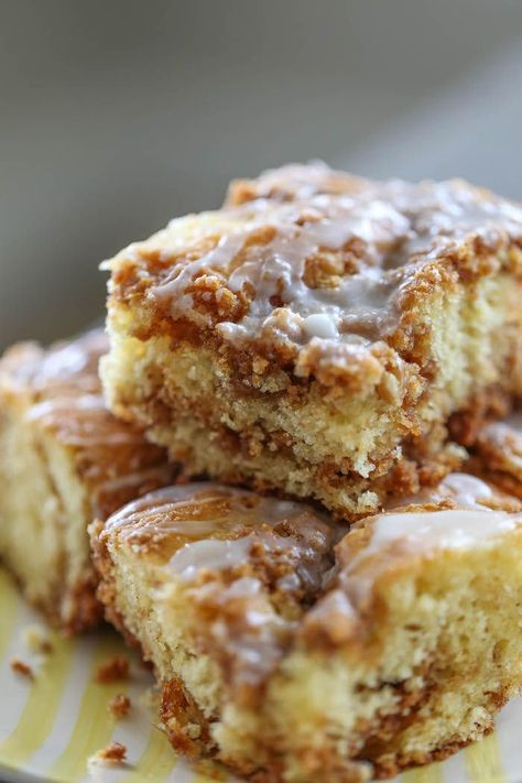 Heaven Cake, Cinnamon Streusel Coffee Cake, Recipes Using Cake Mix, Coffee Cake Recipes Easy, Streusel Cake, Biscuits Graham, Streusel Coffee Cake, Cinnamon Coffee Cake, Cinnamon Streusel