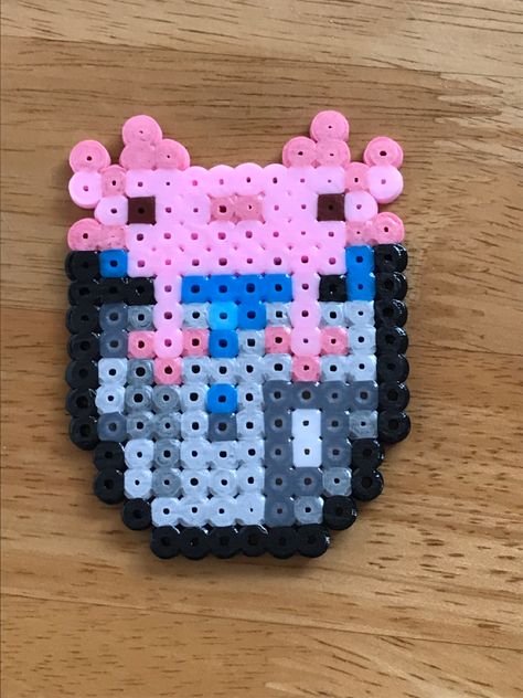 Heres the pattern to an Axolotl in a bucket! Axolotl In A Bucket, Mini Hama Beads, Pixie Art, Pyssla Beads, Modele Pixel Art, Hamma Beads Ideas, Melty Bead Patterns, Easy Perler Beads Ideas, Hamma Beads