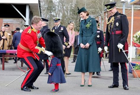 Vévodkyně Kate, Irish Guards, Kate Und William, Herzogin Von Cambridge, William E Kate, Princesa Kate Middleton, Principe William, Prinz William, Kate Dress