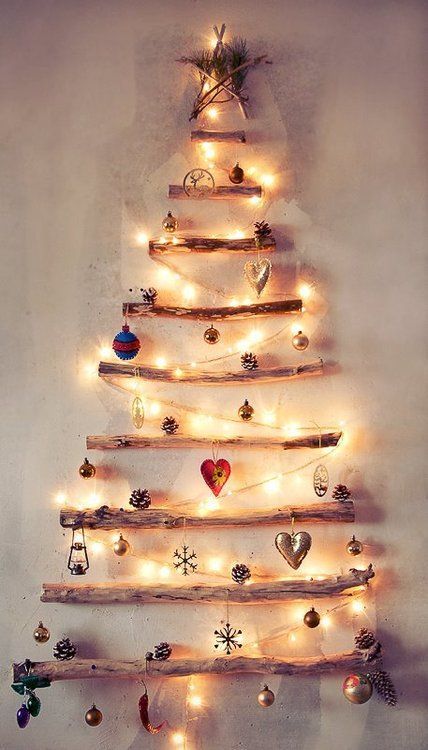 wall mounted wood christmas tree Diy Jul, Alternative Christmas, Alternative Christmas Tree, Navidad Diy, God Jul, Cool Ideas, Noel Christmas, Diy Christmas Tree, Christmas Deco