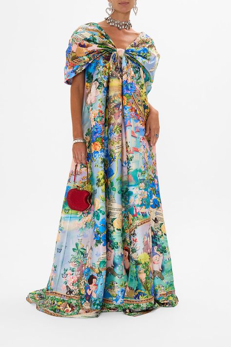 Taffeta Bow Maxi Dress The Kindest One Of All Disney |CAMILLA US – CAMILLA Luxury Lifestyle Girly, Painted Florals, Fab Dress, Vintage Style Dresses, A Collage, Style Dresses, Memorable Moments, Evening Dresses Long, Creative Inspiration