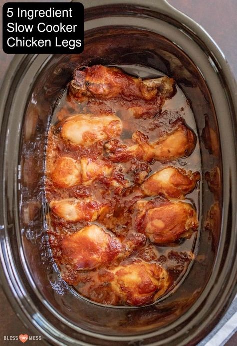 Flavor-packed slow cooker chicken legs take 10 minutes to put together, are easy to make, and only have 5 ingredients you already have in your pantry! Crockpot Chicken Leg Recipes, Crock Recipes, Chicken Cooker, Chicken Crockpot Recipes Easy, Chicken Leg Recipes, Chicken Drumstick Recipes, Drumstick Recipes, Cooking Chicken, Crockpot Dishes