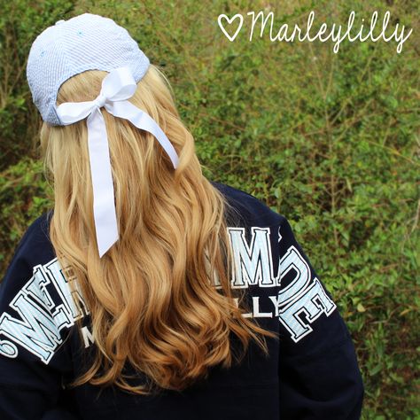 Absolutely love the bow in the back of the hat-so cute and different !  Marleylilly.com - Monogrammed Seersucker Baseball Hat + Baseball Monogram, Marley Lilly, Trendy Hat, Baseball Outfit, Spirit Jersey, Ball Caps, Hat Baseball, Gifts Jewelry, Hat Knitting Patterns