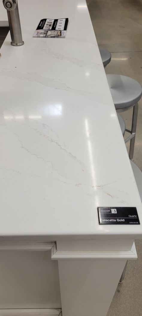 Quartz Countertops With Matching Backsplash, Laundry Room Quartz Countertop, Liberty Gold Quartz Countertop, White Kitchen Countertops Quartz, White Quartz Kitchen, Magnolia Kitchen, Quartz Backsplash, Kitchen 2024, Living Space Decor