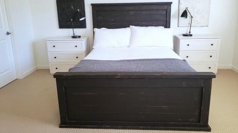 Pottery Barn Look, Reclaimed Wood Headboard, Beautiful Headboards, Headboard Queen, Woodwork Ideas, Easy Build, Farmhouse Bedding, Queen Mattress Size, Bed Plans