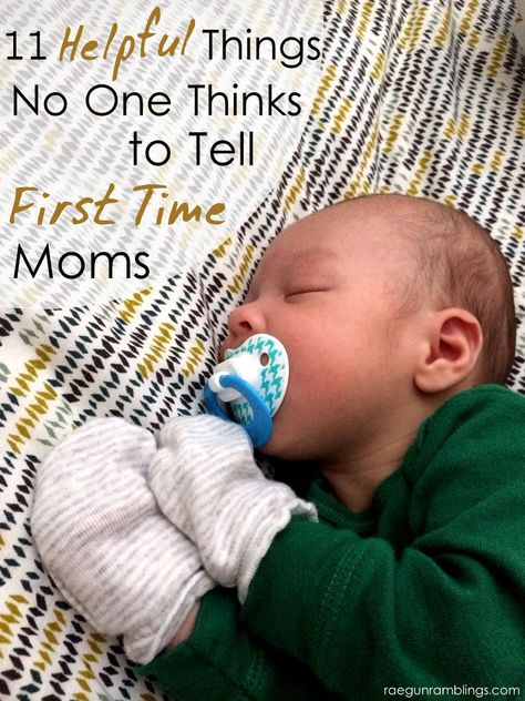 Yes! Totally agree. I wish I knew all of these when I was pregnant. Great tips for first time moms. Kat Diy, Newborn Hacks, Helpful Things, Pumping Moms, Baby Sleep Problems, Baby Massage, After Baby, Pregnant Mom, First Time Moms